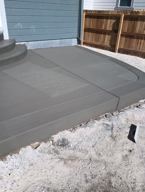 Patio with a rounded corner